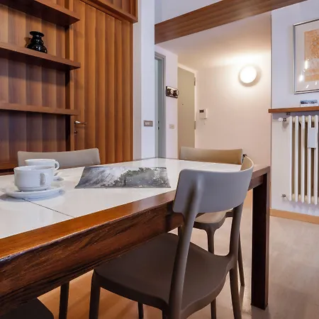 Italianway Easy - Eschilo 5 Appartement